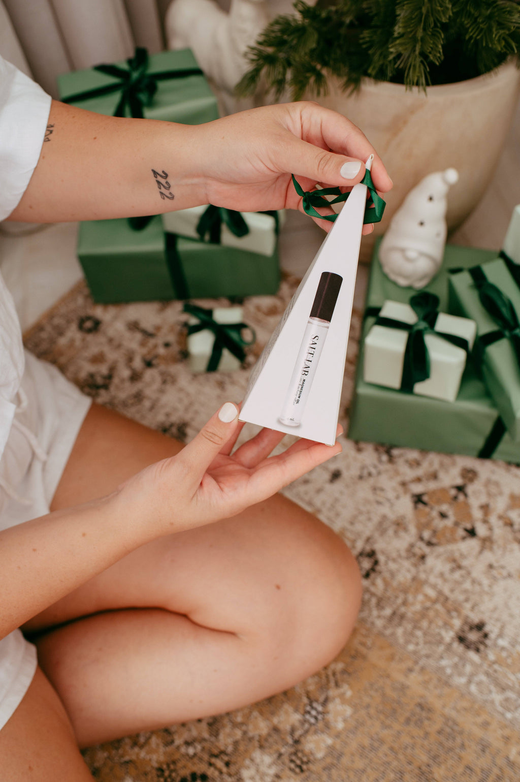 Free Christmas Bauble x 1 - Salt Lab